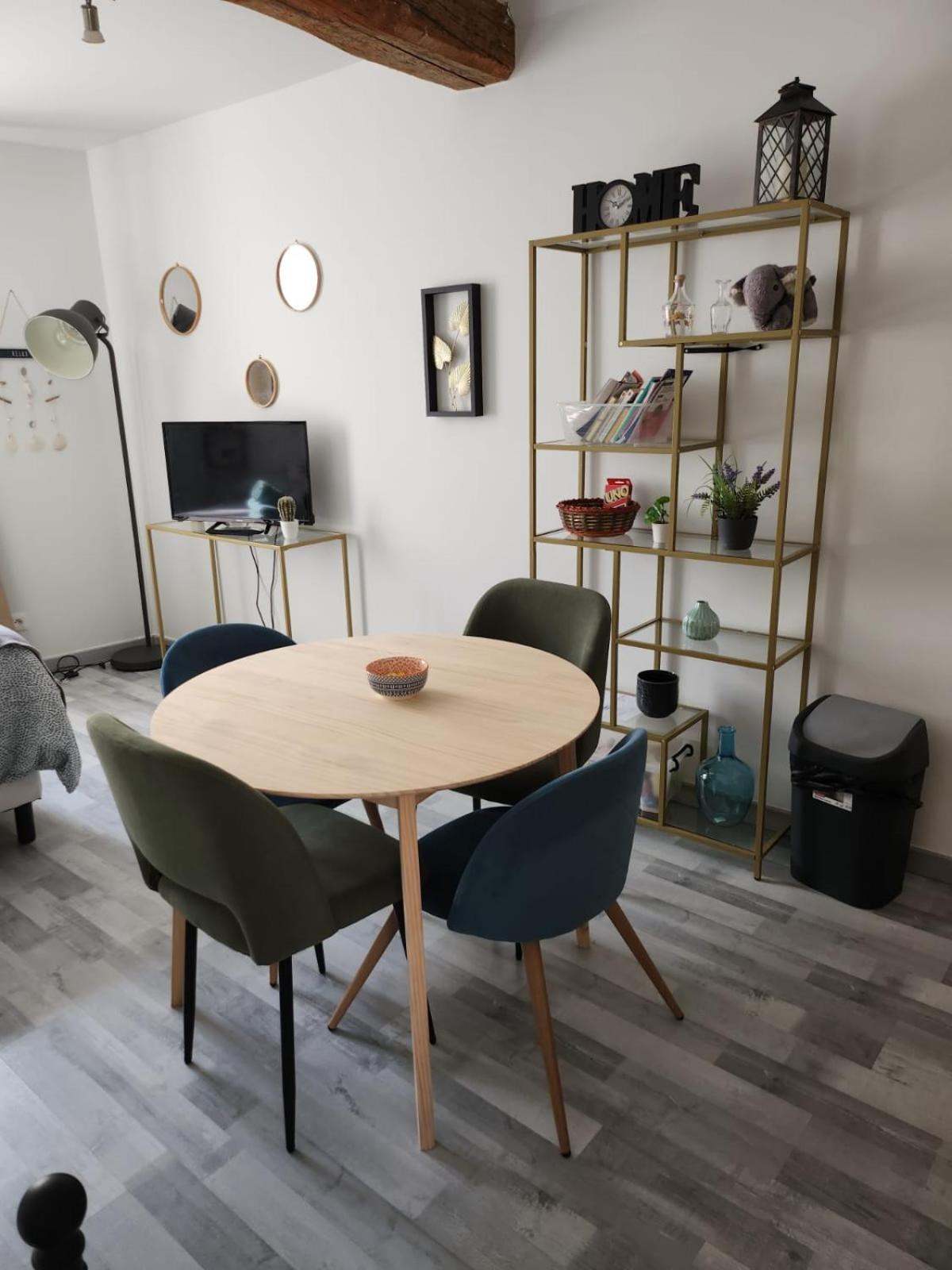 Sleep'In Orleans Centre-Studio Confortable Et Cosy Buitenkant foto