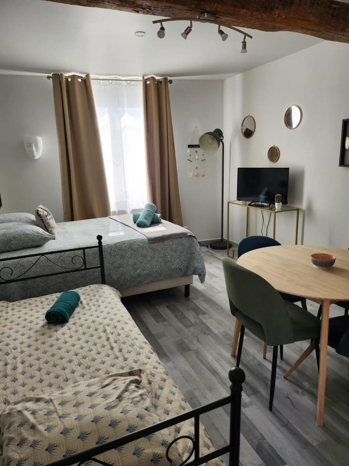 Sleep'In Orleans Centre-Studio Confortable Et Cosy Buitenkant foto