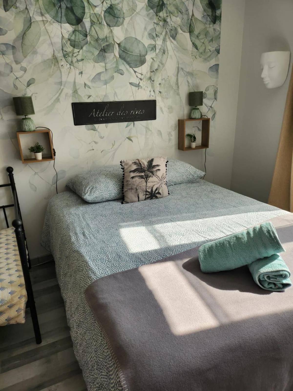 Sleep'In Orleans Centre-Studio Confortable Et Cosy Buitenkant foto
